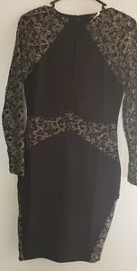 🔥🔥 Venus Lace Bodycon Dress with Keyhole, Small.